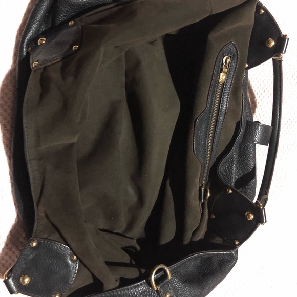 Louis Vuitton Black Mahina XL Handbag - Picture 8 of 8